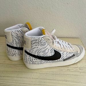 Nike blazer big boy size 5